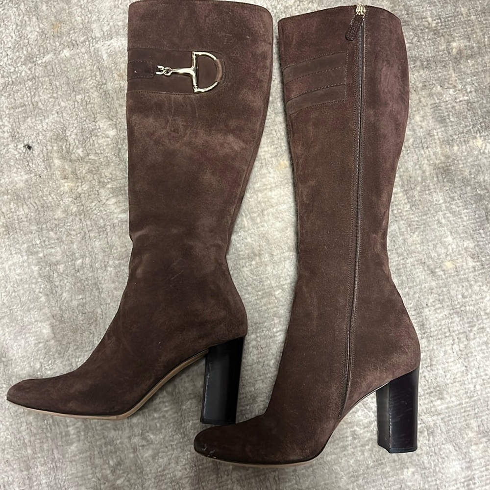 Hasler Horsebit Accent Suede Boots
Women's Size: 38.5